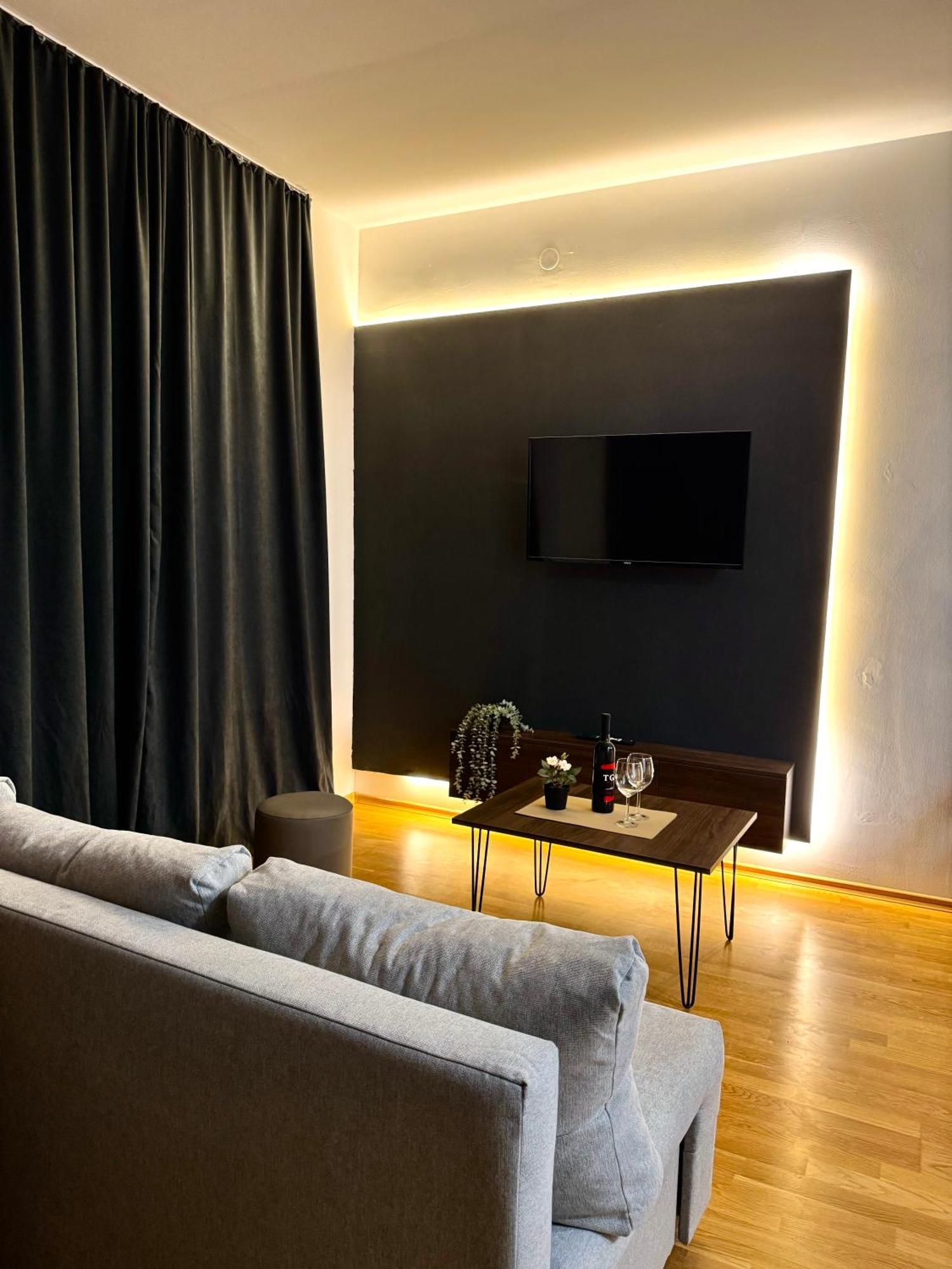 Center Apartment